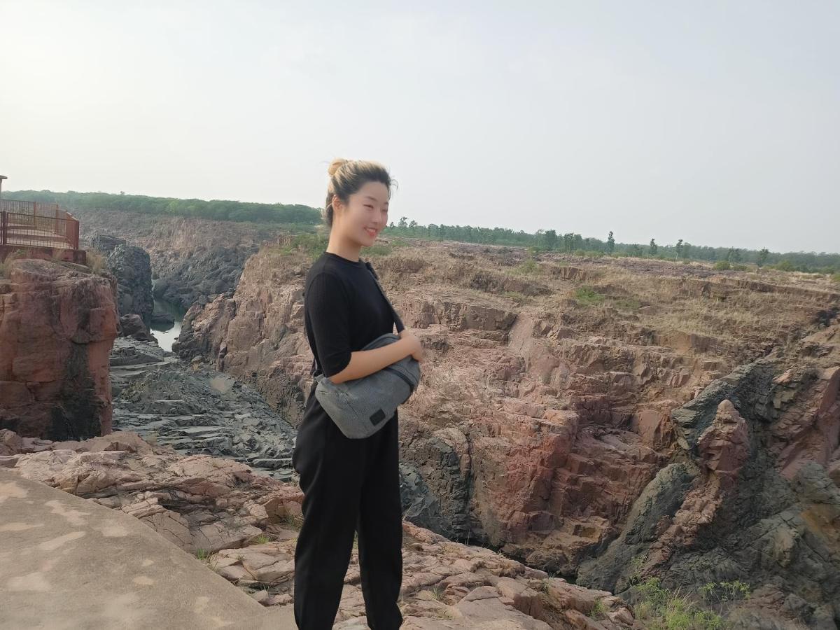 Khajuraho Dreams Homestay Экстерьер фото