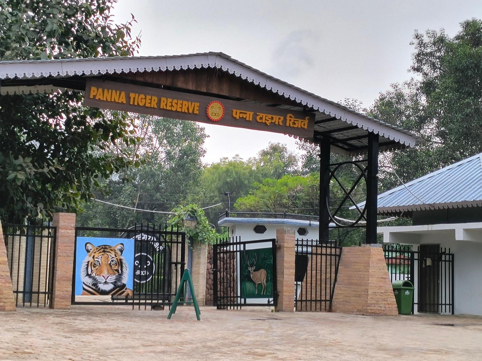 Khajuraho Dreams Homestay Экстерьер фото