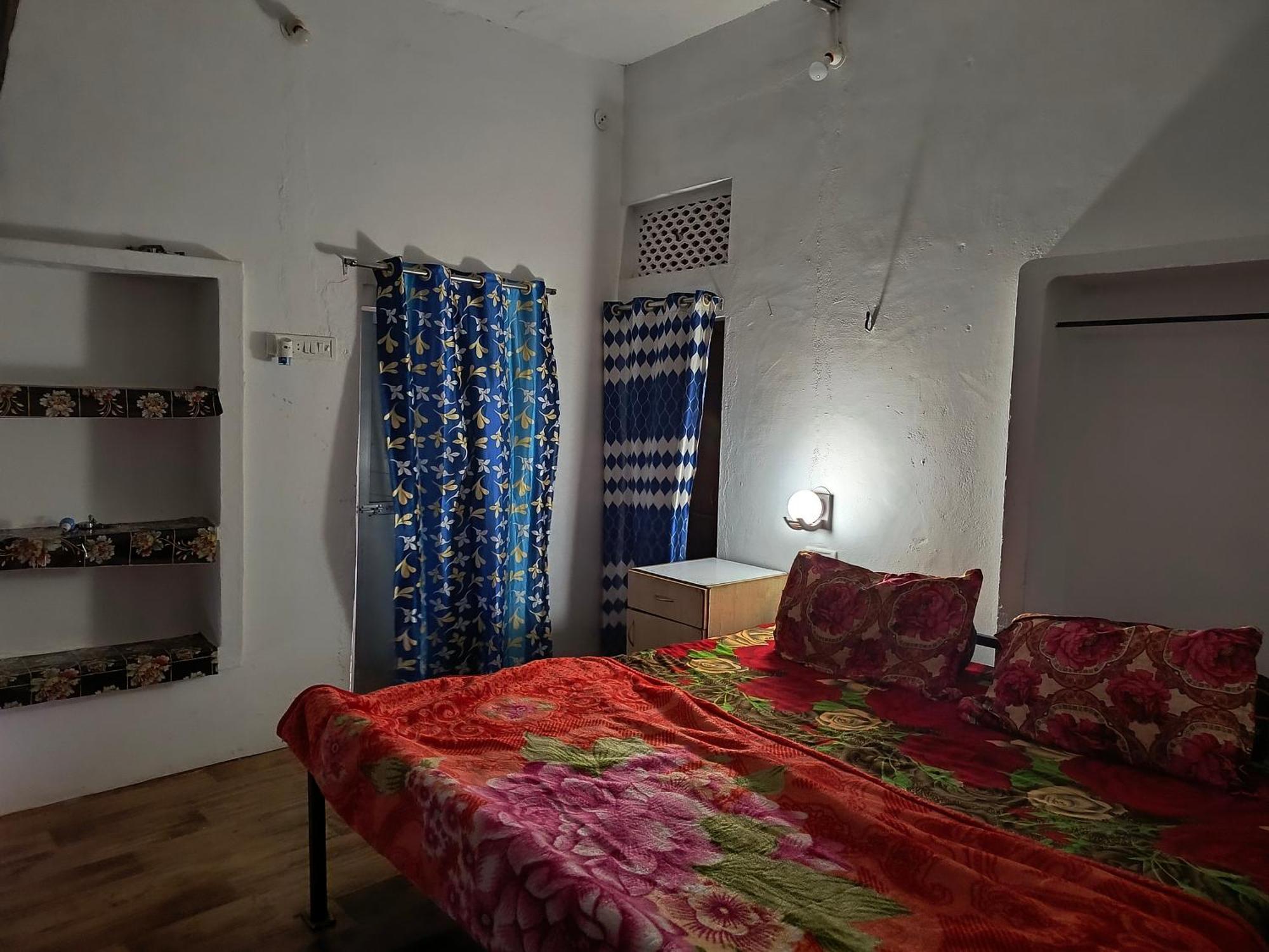 Khajuraho Dreams Homestay Экстерьер фото