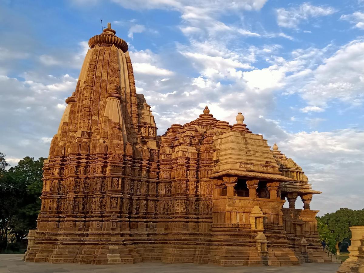 Khajuraho Dreams Homestay Экстерьер фото