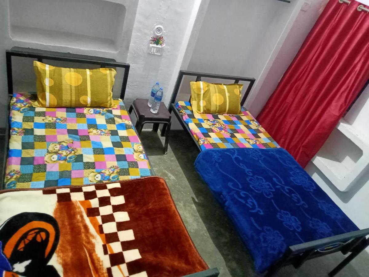 Khajuraho Dreams Homestay Экстерьер фото