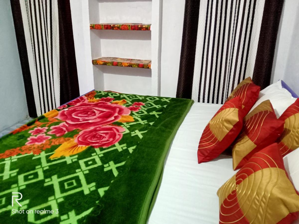 Khajuraho Dreams Homestay Экстерьер фото